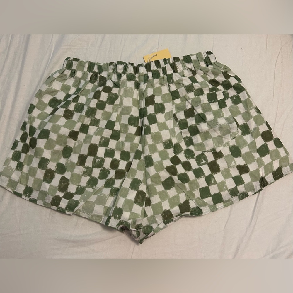 Charlie Holiday/Anthropologie Harlow Shorts-Size 6/M - Picture 4 of 4